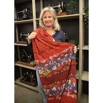 Paneel cupro viscose rood ca. 160 X 135 cm