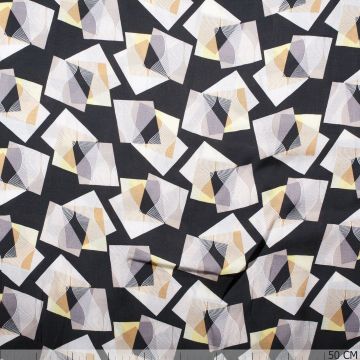 Silk Like Triple Square Print