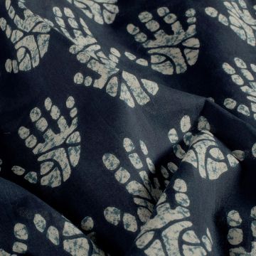 Katoen batik handjes op blauw