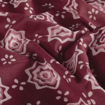 Batik Katoen bedrukt Sterren bordeaux