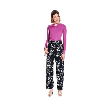 Burda patroon Jersey shirt met lange mouwen en druppelhals voor dames 5752