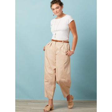 McCall's patroon 7907 maat 40 t/m 48