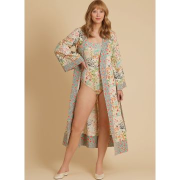McCall's patroon 8411 maat 38 t/m 46