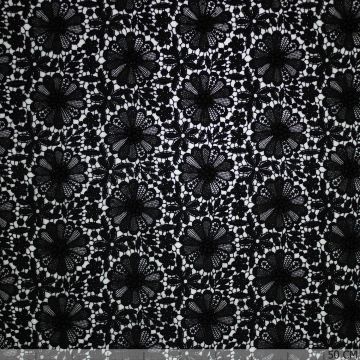 Couture bloemen kant zwart