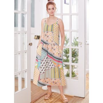 McCall's patroon 8214 maat 42 t/m 52